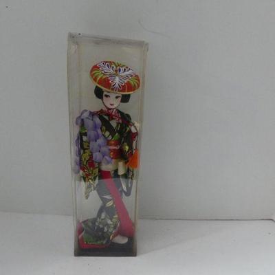 Vintage Porcelain Geisha Doll Figurine - 12" Tall