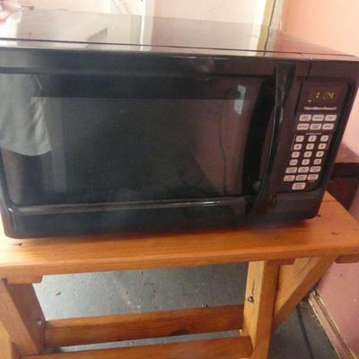 Hamilton Beach 1000 Watt Microwave #P100N30ALS3V - Black - 21" x 15" x 12"