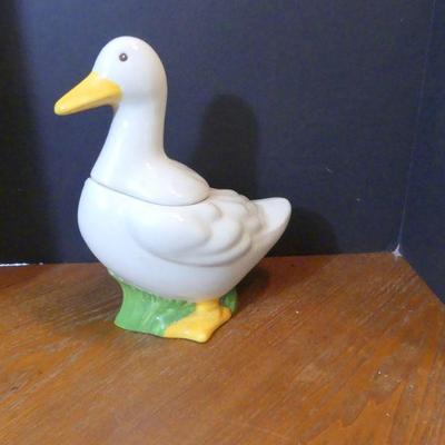 Vintage Metlox California Pottery Goose Cookie Jar - 12" Tall