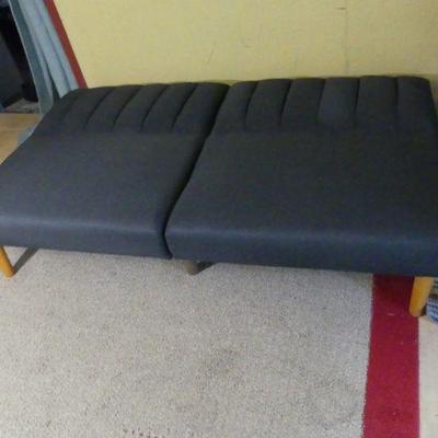 Vintage Full Size Futon - Black