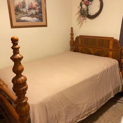 antique 4 post bed 