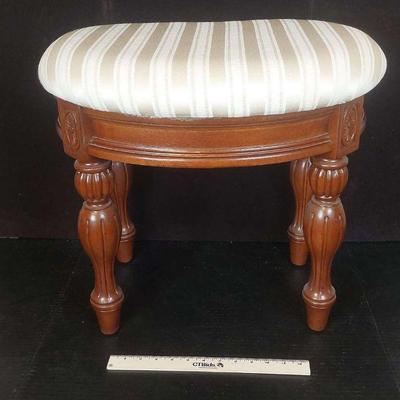 Classical Ottoman with Striped Cream And Beige