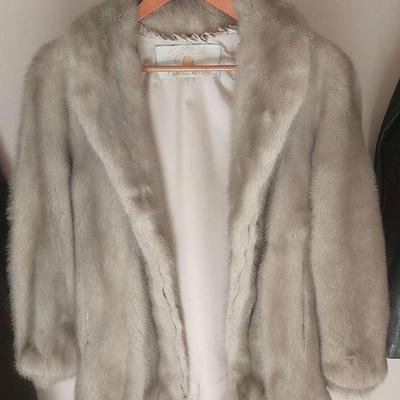 Silver Fur Coat Z.C.M.I. Cameo