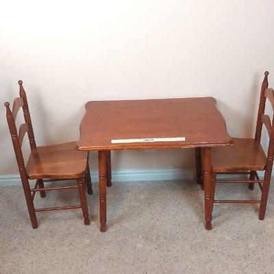 Vintage Kids Table and Chairs