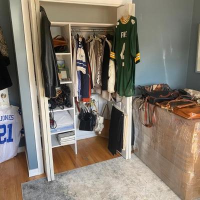 EstateSalesByOlga in Clark, NJ 2024