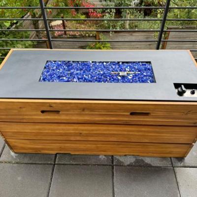 Gas Outdoor Fire Pit w/ Propane Tank	