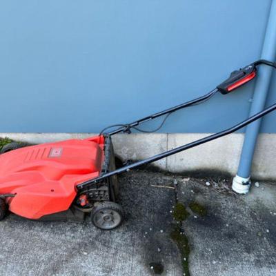 Black & Decker Electric Lawn Mower	
