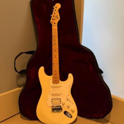 Cream  Color Squier Stratocaster w/ Case	