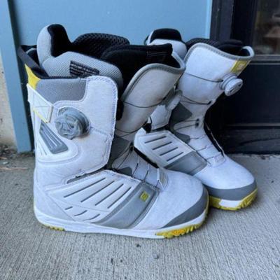 DC Men's JUDGE 2020 Snow Boots Size 11	