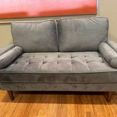 MCM 2-Seater Loveseat – Buttery Smooth Crushed Velvet, Elegant Grey	