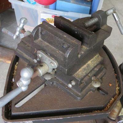 6" bench vise