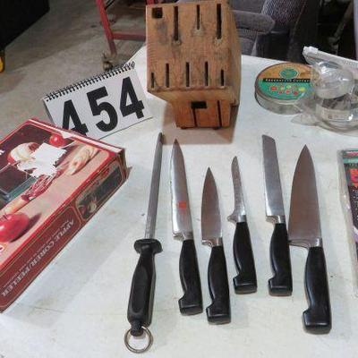 German kitchen knives with wood block