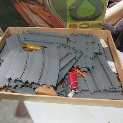 toy racing track system