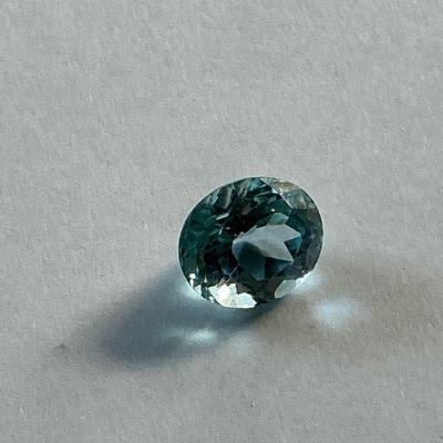 11.5 Ct Blue Topaz Gemstone