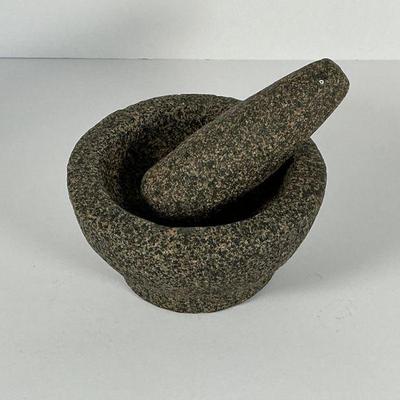 M Pestle