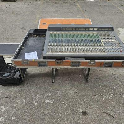 Lot 28f | Vtg Yamaha PM4000 & PW4000
