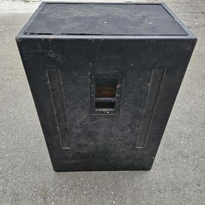 Lot 28q | 2EAW Speaker/ Subwoofer
