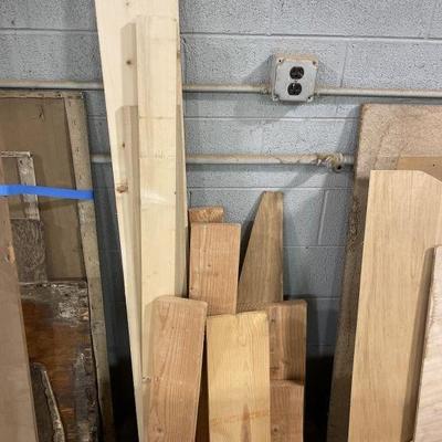 Lot 49 | Scrap Wood Planks
