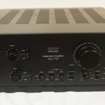 Sale Photo Thumbnail #247: 1248	SANSUI AV 717 STEREO AMPLIFIER, UNTESTED
