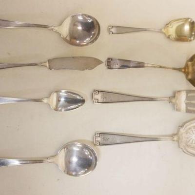 1101	STERLING SILVER ASSORTMENT OF SPOON, FORK & SERVING PIECE, 12 OZT
