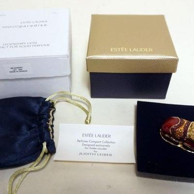 1217	ESTEE LAUDER JUDITH LEIBER BEYOND PARADISE *LEGENDARY LION* COMPACT SOLID PERFUME
