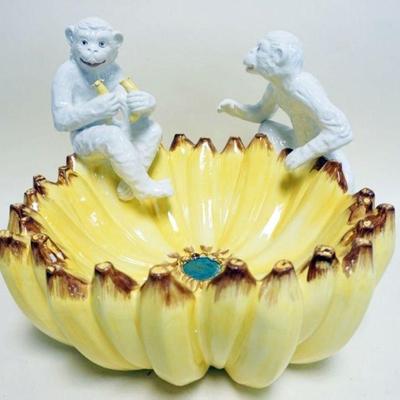 1188	LARGE INTRADA MONKEY EATING BANANAS BOWL, APPROXIMATELY 18 IN X 14 IN H
