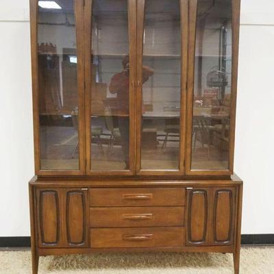 1127	MID CENTURY MODERN BROYHILL PREMIER FROM THE EMPHASIS COLLECTION WALNUT 2 PART CHINA BREAKFRONT, APPROXIMATELY 56 IN X 17 IN X 77 IN H

