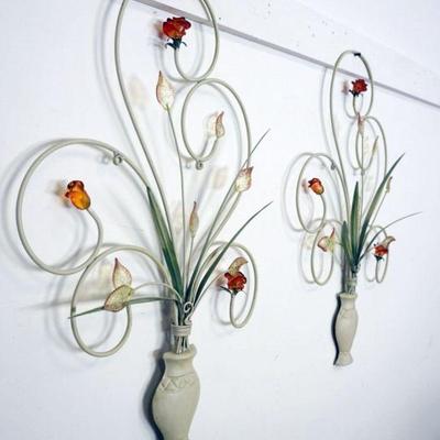 1220	PAIR OF METAL FLORAL WALL HANGING SCULPTURES, EACH APPROXIMATELY 17 IN X 26 IN H
