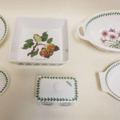 Sale Photo Thumbnail #6: 1006	PORTMEIRION BOTANIC GARDEN CHINA, 6 PIECES INCLUDING CAKE STAND, SERVING DISHES, ETC, LARGEST APPROXIMATELY 11 1/4 IN X 4 3/4 IN
