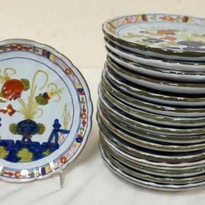 1086	ITALIAN FAIENCE, 16 - 6 1/4 IN PLATES
