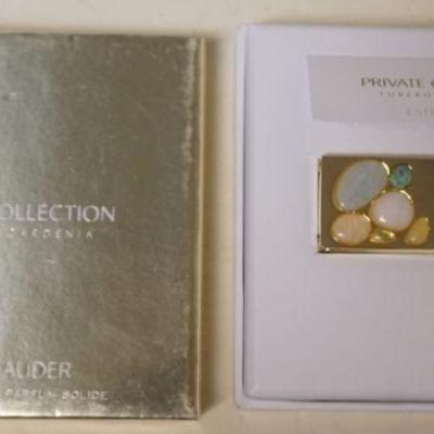 1189	ESTEE LAUDER PRIVATE COLLECTION TUBEROSE GARDENIA SOLID PERFUME/COMPACT UNUSED
