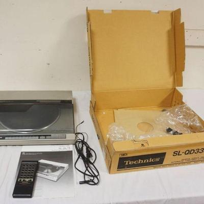 1250	TECHNICS SL-QL15 TURNTABLE
