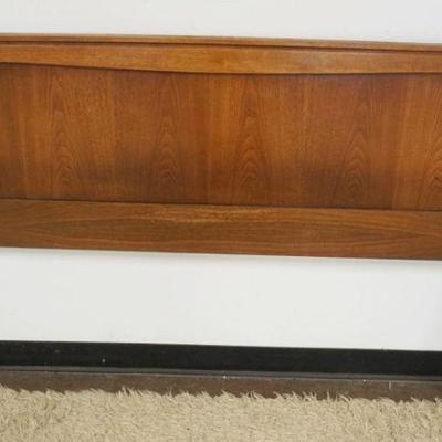 1123	MID CENTURY MODERN KENT COFFEY *FORUM* WALNUT HEADBOARD, APPROXIMATELY 57 IN X 39 IN H
