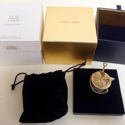 1216	ESTEE LAUDER PURE WHITE LINEN *BEACH TREASURERS* SOLID PERFUME 
