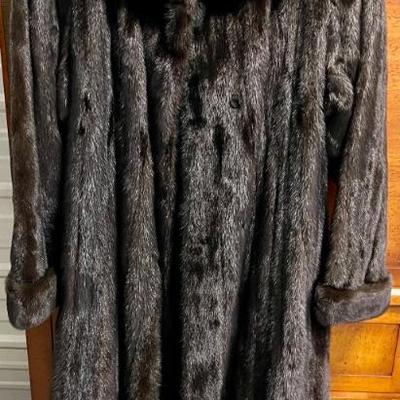 NH Rosenthal Furs Full Length Mink Coat With Striped Satin Lining Women's Size Large 