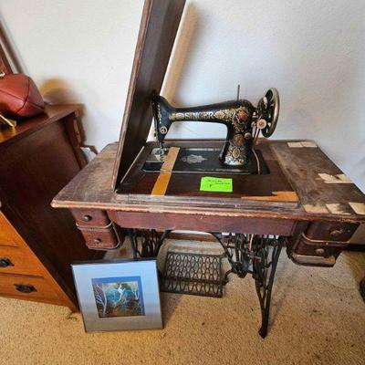 Estate sale photo