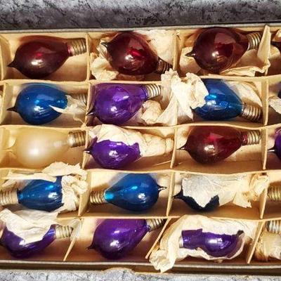 Antique carbon filament colored light bulbs