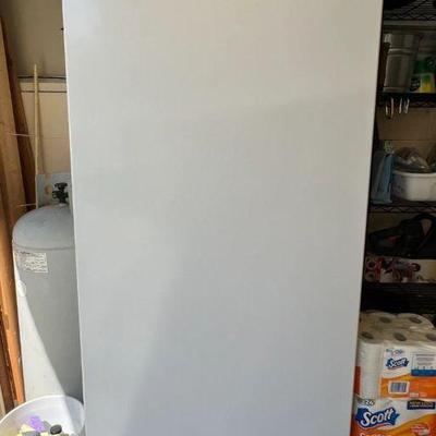 GE freezer