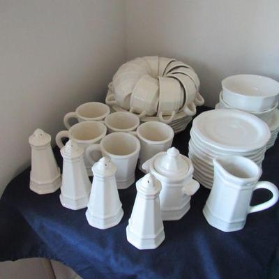 Pfaltzgraff dishes