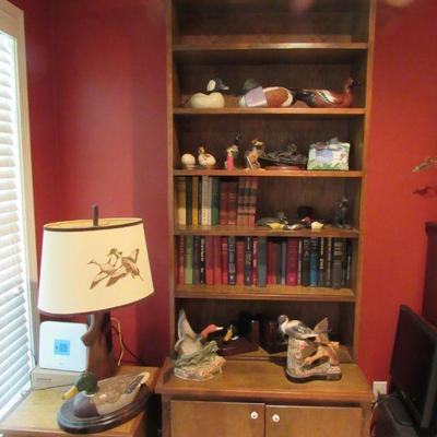 Lots of duck themed decor