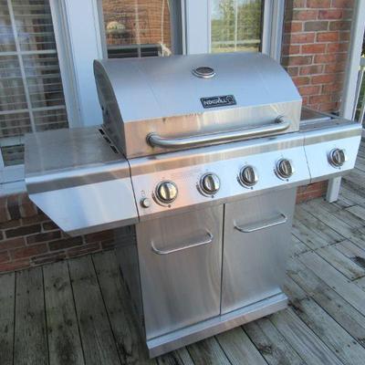 Propane grill