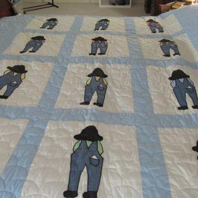 Machine quilted quilt