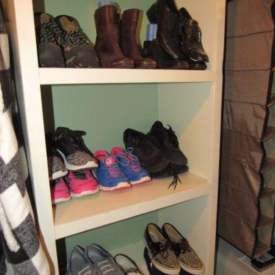 Shoes size 8