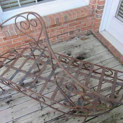 Fun conversation chair