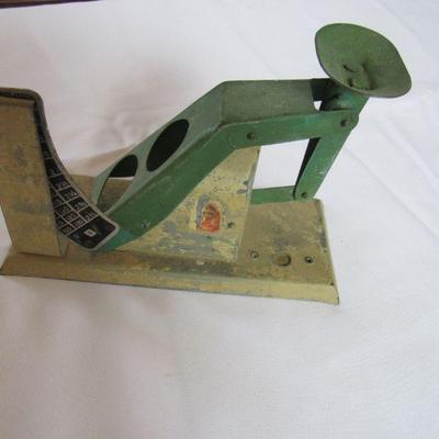 Old egg scale