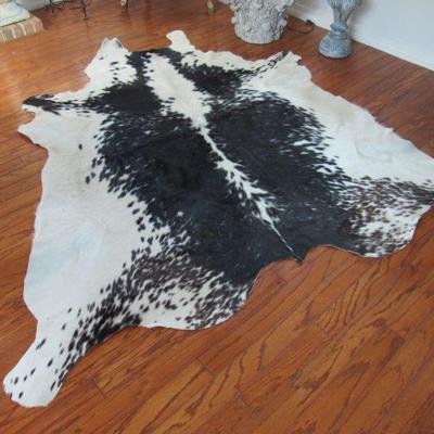Cow hide rug