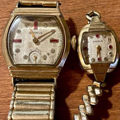 2 Benrus Vintage Swiss Model CW2 10K RGP Watches (1) Male & (!) Female Watch 
