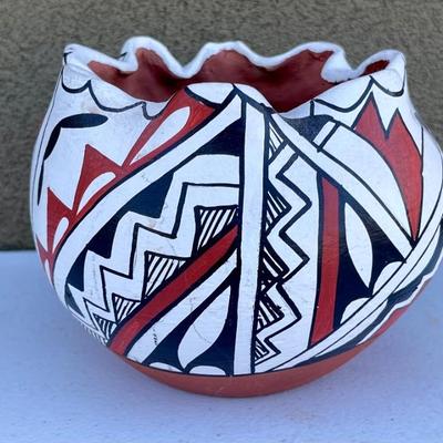 Chinana Jemez NM Hand Painted Red Clay Pottery Vase (as Is)