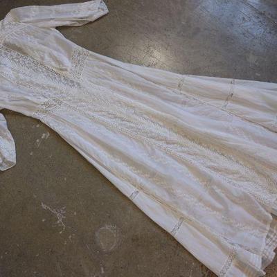 Women's vintage clothing