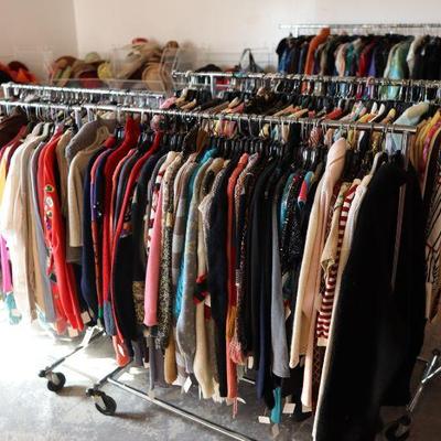 Women's vintage clothing